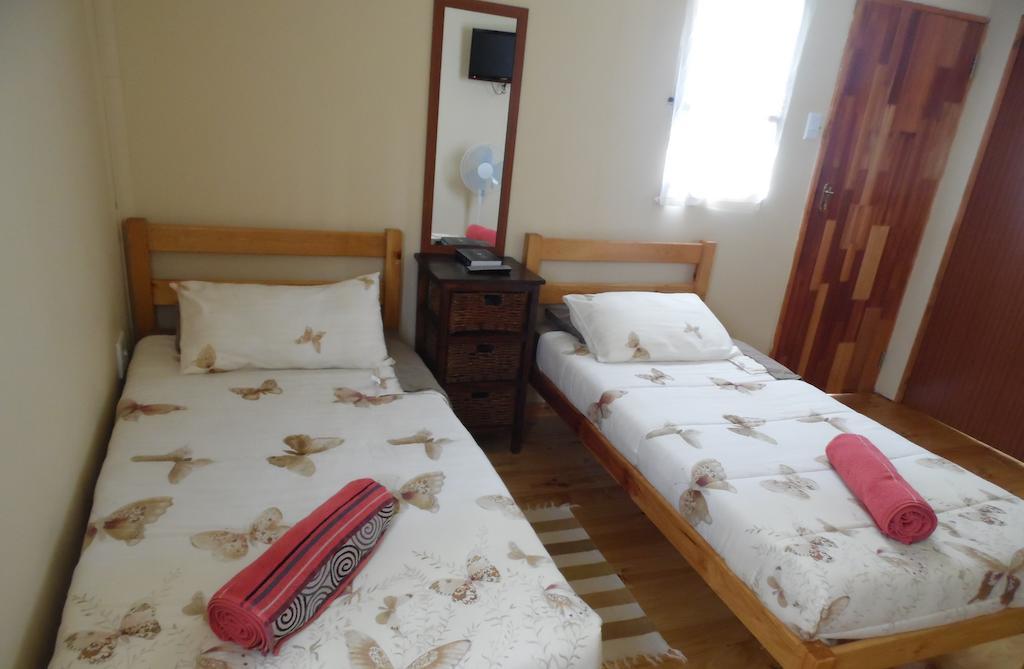 The Hexagon Wildlife Conservation Hotel Uitenhage Værelse billede